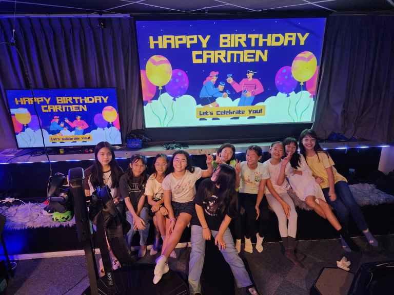 VR Birthday Party in THE VR CLUB SG